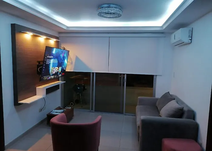 Comodo Dpto Full Equipo 2 Hab, Seguridad Y Parqueo Privado