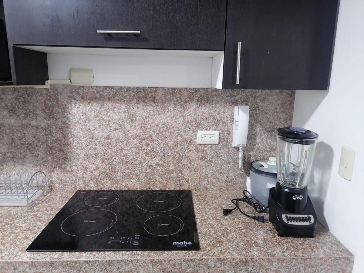 Apartamento Comodo Dpto Full Equipo 2 Hab, Seguridad Y Parqueo Privado