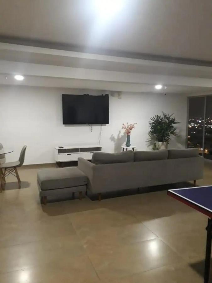 Comodo Dpto Full Equipo 2 Hab, Seguridad Y Parqueo Privado